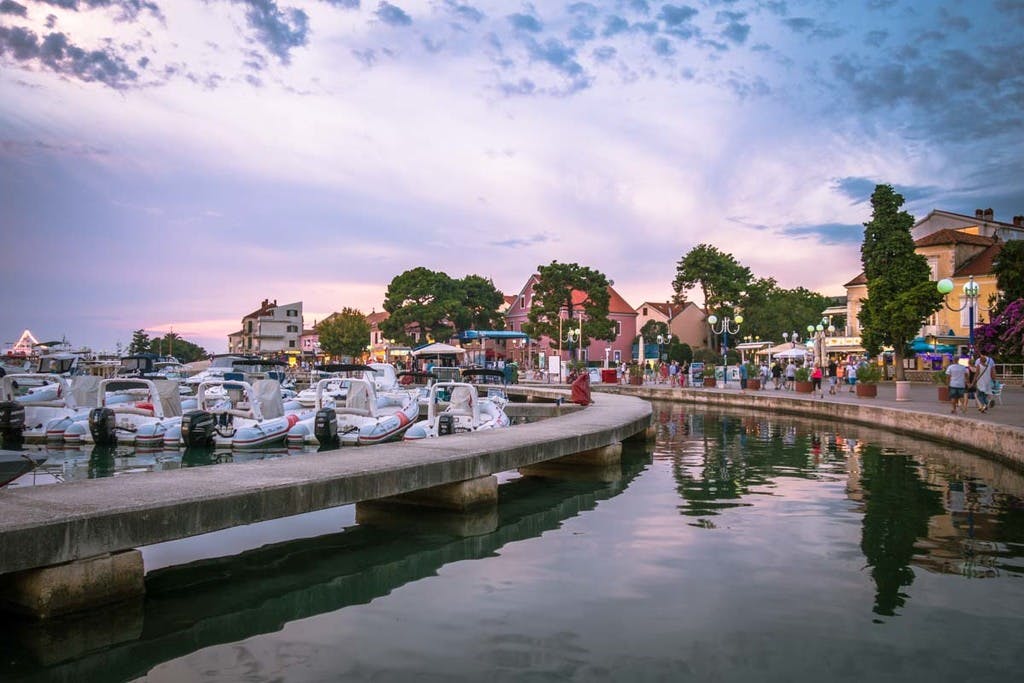 Hotel Albamaris - Ljeto u Biogradu za 3 osobe