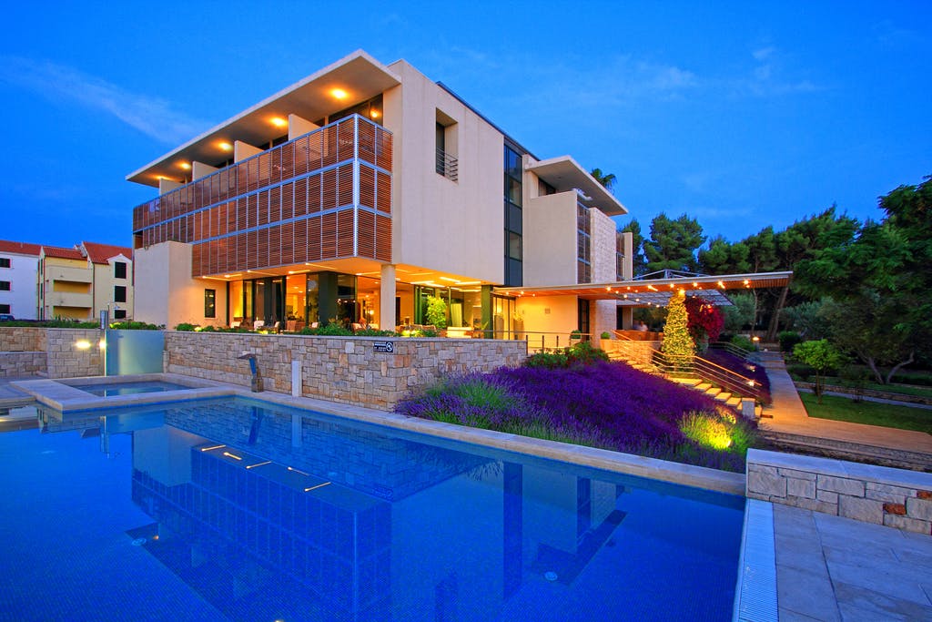 Aminess Vival Velaris Resort - Obiteljsko ljeto na Braču