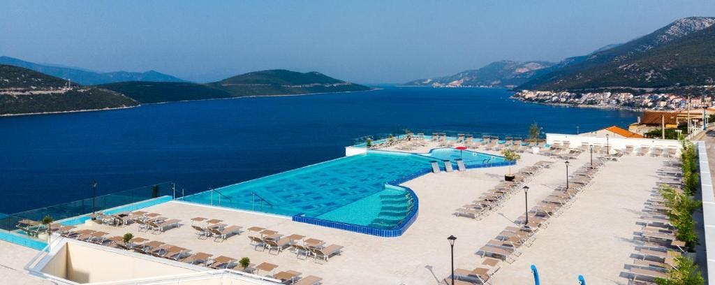 Grand Hotel Neum - Ljetni praznici u Neumu - tik uz more