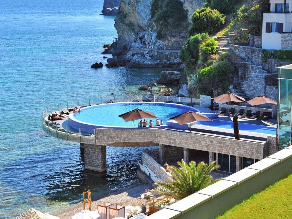 Hotel Avala Resort & Villas - Ljeto u Budvi