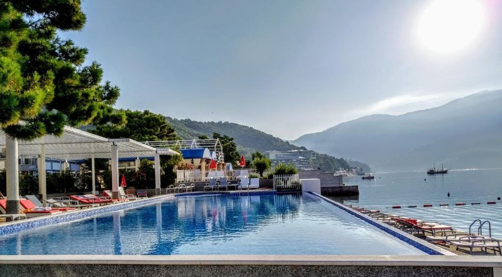Hotel Delfin - All inclusive odmor u Bijeloj
