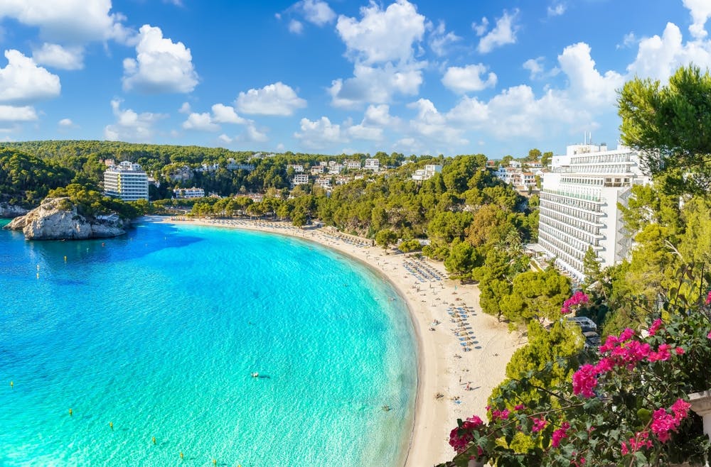 Sunčana Menorca za jesensko opuštanje