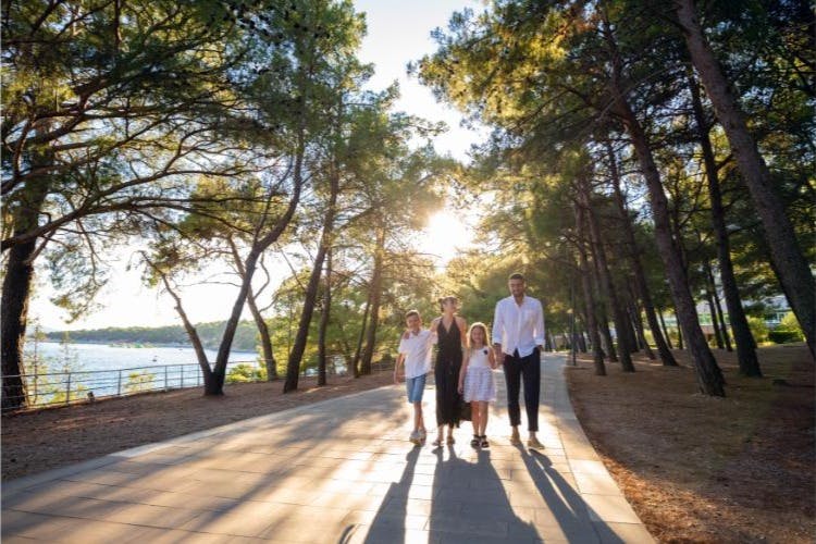 Bluesun Hotel Elaphusa - Rujansko obiteljsko ljeto na Bolu