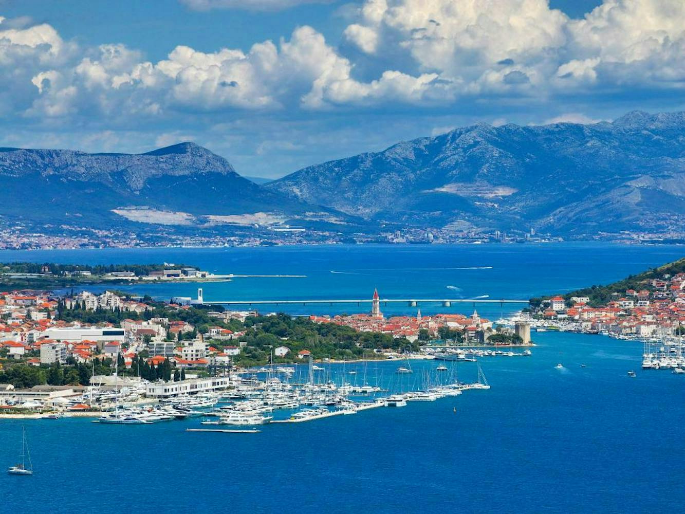Hotel Villa Four Pearls Trogir - Rujanski odmor uz more