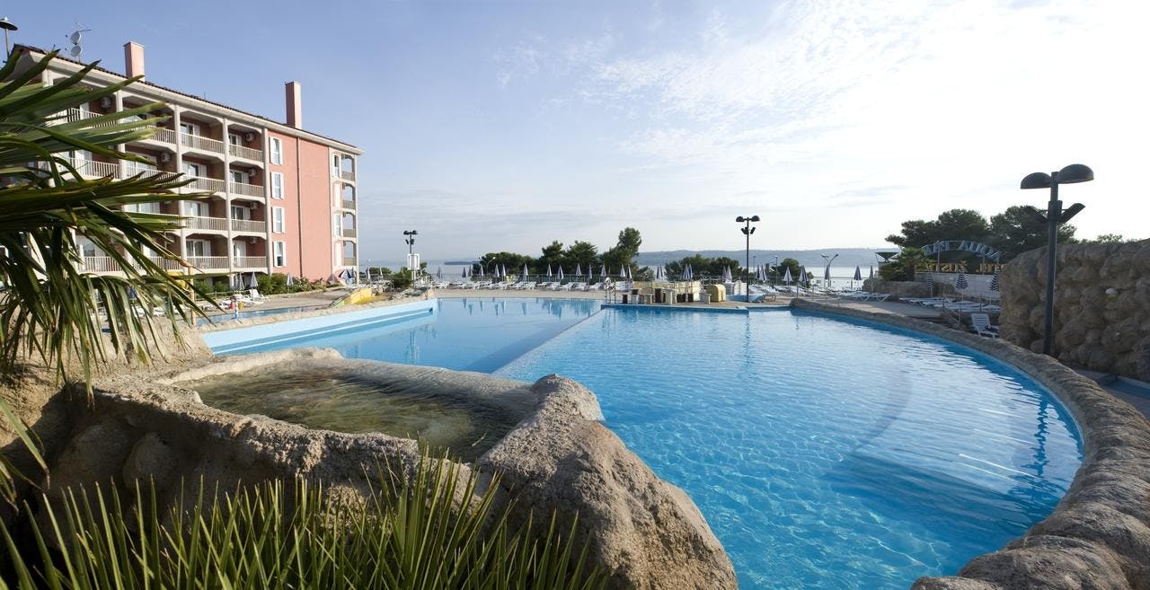 Aquapark Hotel Žusterna - Last minute odmor uz obalu