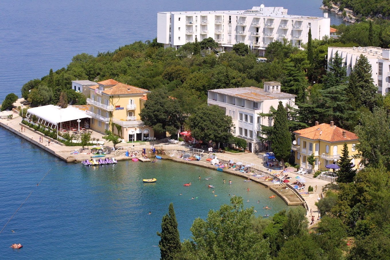 Hoteli Omišalj - Hotel Adriatic - Ljeto na Krku