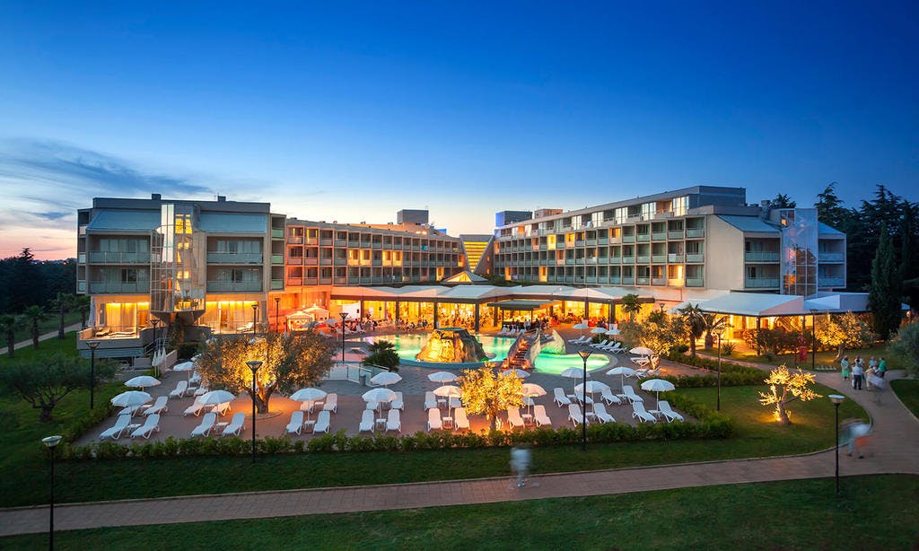 Aminess Vival Maestral Hotel - First minute obiteljsko ljeto u Novigradu