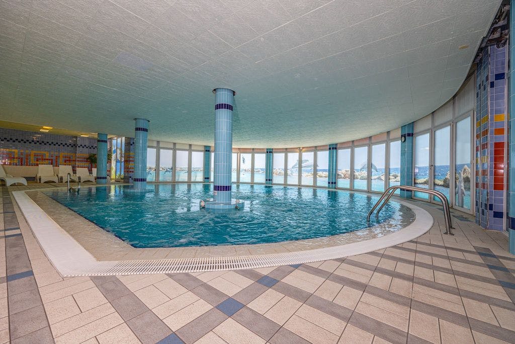 Hotel Marina - Jesenski odmor u hotelu tik uz more