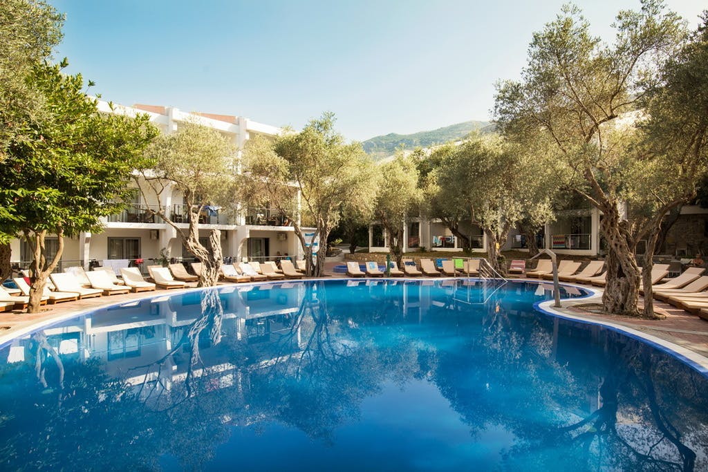 Vile Oliva Petrovac - Odmor za parove