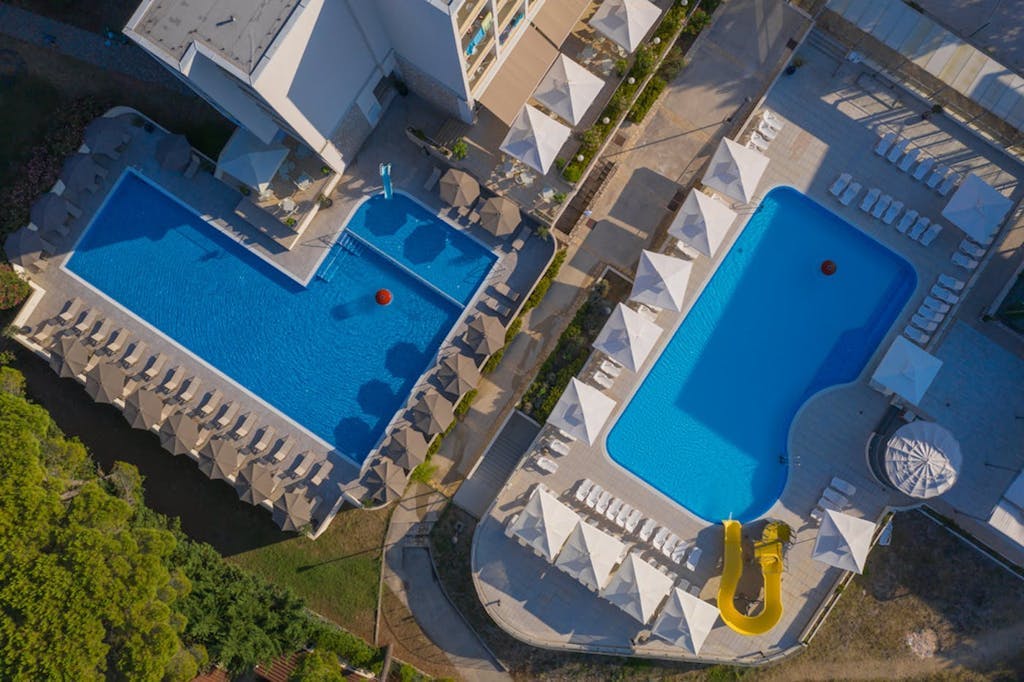 Family Hotel Adria - First minute all inclusive ljeto u Dalmaciji