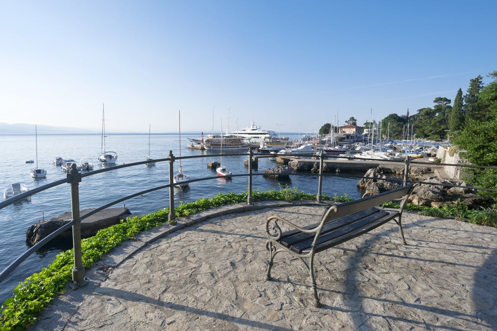 Apartmani Kestenovi dvori - Odmor na Opatijskoj rivijeri