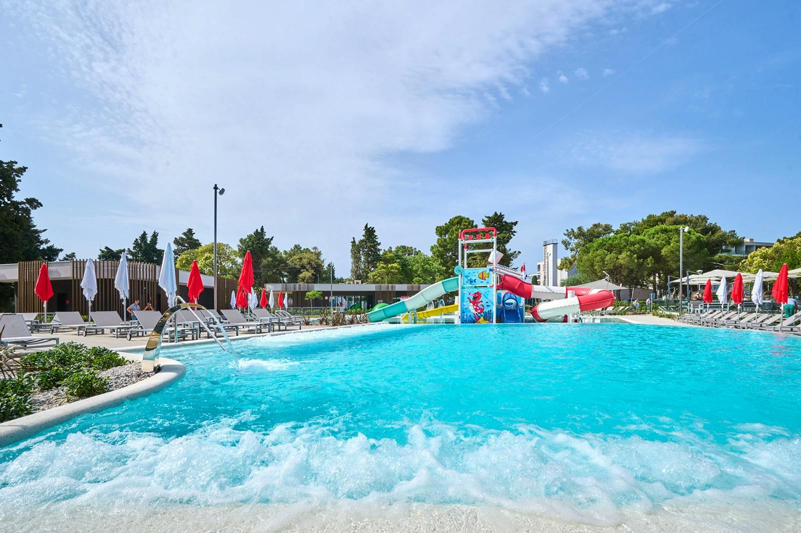 Hotel Sipar Plava Laguna - First minute ljetni odmor uz plažu