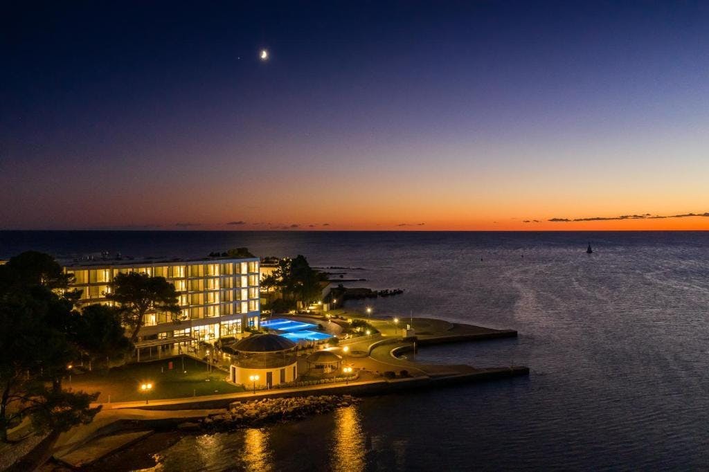 Hotel Sipar Plava Laguna - First minute svibanjski odmor uz plažu