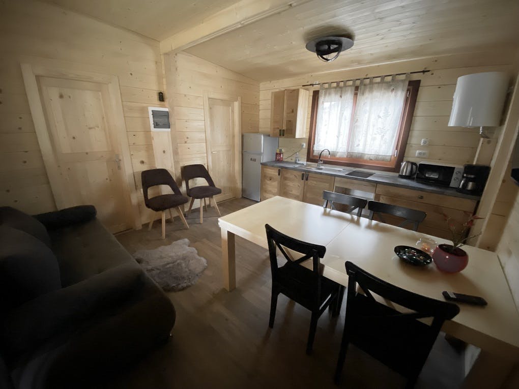 Camping Menina - Odmor u kućici s jacuzzijem