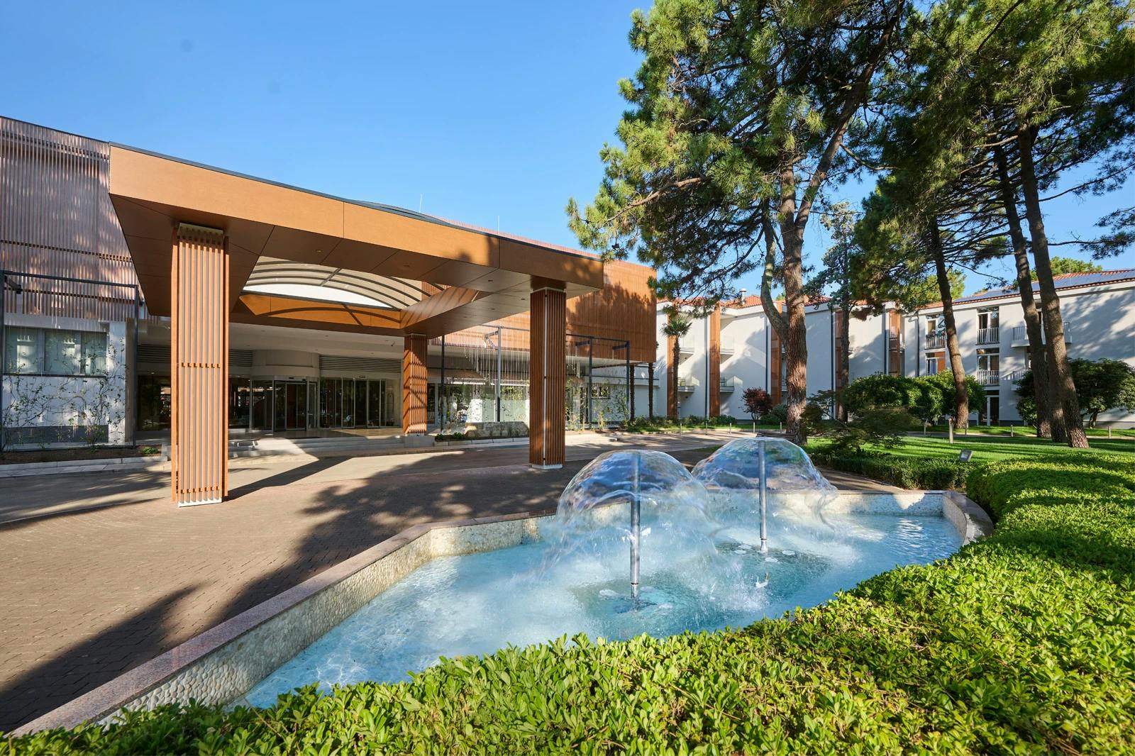 Hotel Pelegrin Plava Laguna - First minute odmor u obnovljenom hotelu u Istri