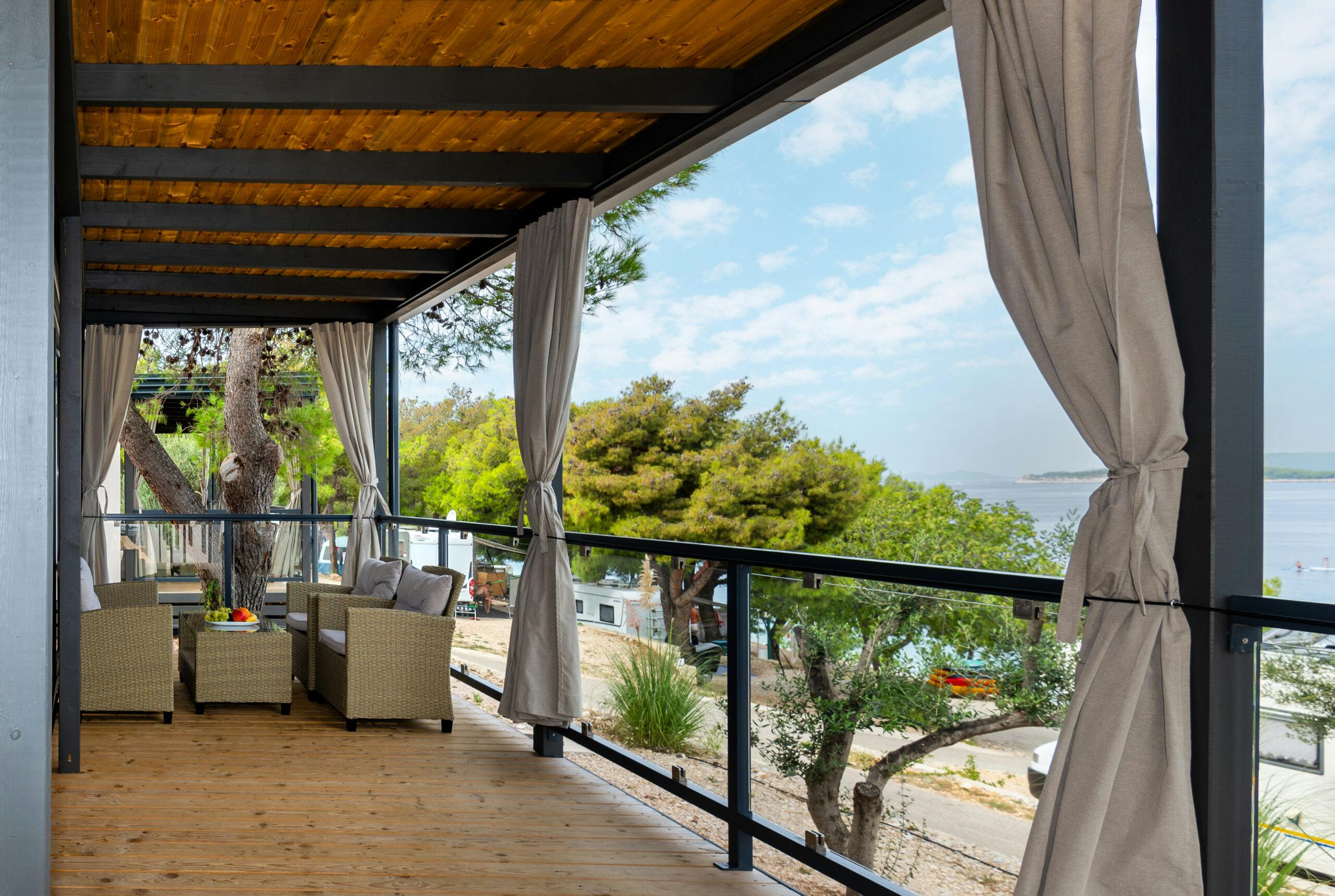 Kamp Adriatic Primošten - Obiteljski odmor u Dalmaciji