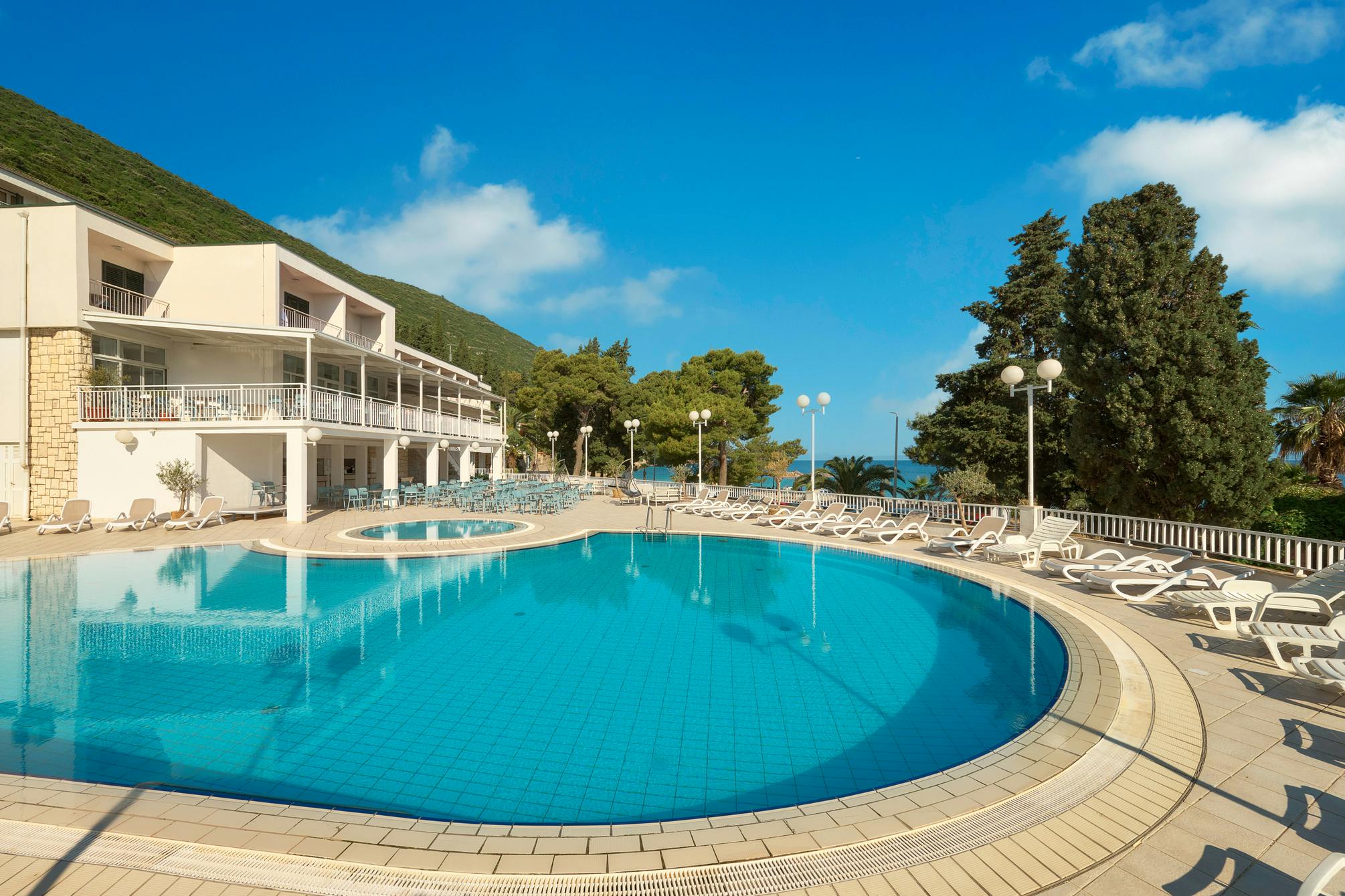 Hotel Faraon - All inclusive obiteljsko proljeće u Dalmaciji