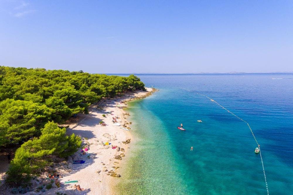 Kamp Adriatic Primošten - Obiteljski prvosvibanjski odmor u Dalmaciji