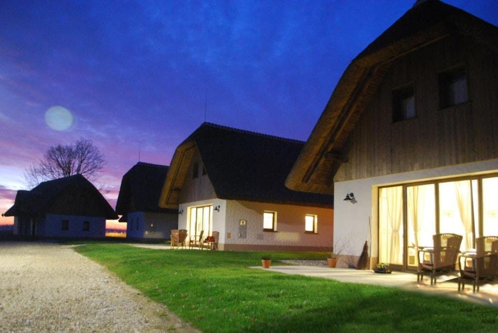 Panonsko selo - Odmor u Prekmurju - Vila s privatnim jacuzzijem - Vikend odmor