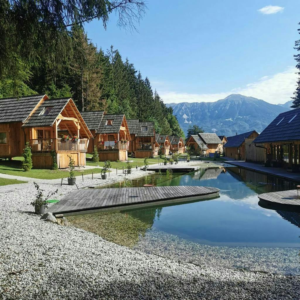 Ribno Luxury Glamping - Proljetni ili prvosvibanjski glamping na Bledu tijekom tjedna