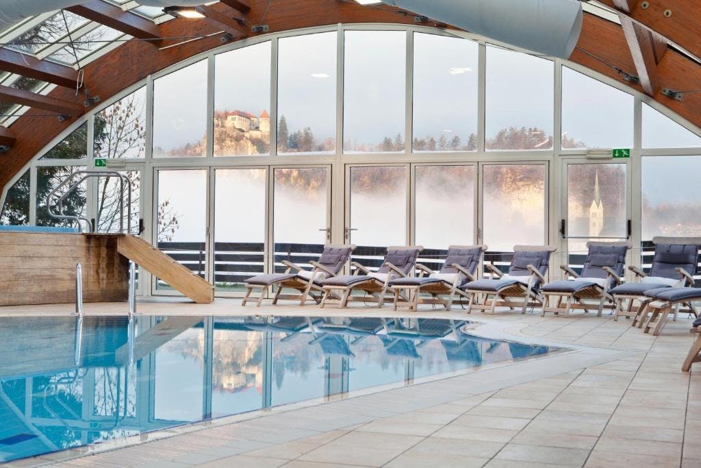 Hotel Lovec ili Hotel Kompas - Proljetna wellness bajka na Bledu