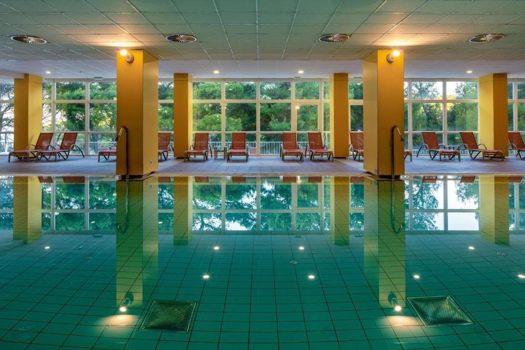 Kamp Čikat - Odmor na Malom Lošinju uz korištenje unutarnjeg bazena