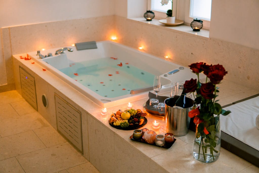 Rimske terme / Adults Only - Hotel Rimski dvor Superior - VIP paket luksuznog opuštanja s romantičnom kuplji