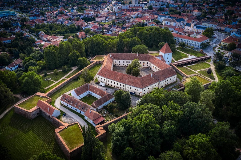 Hotel Bassiana Sarvar
