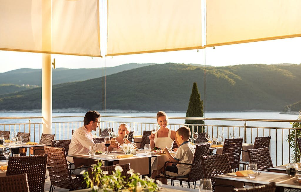 Valamar Sanfior Hotel - Obiteljski odmor s daškom wellnessa u Rapcu