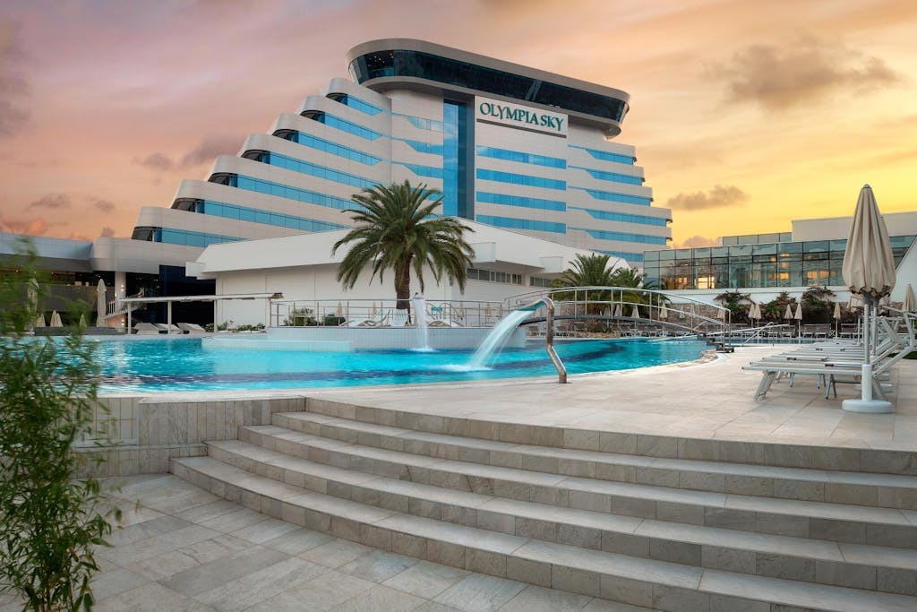 Hotel Olympia Sky - Prvomajski praznici u vrhunskom hotelu