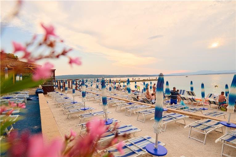 Hotel Selce - Ljeto tik uz obalu