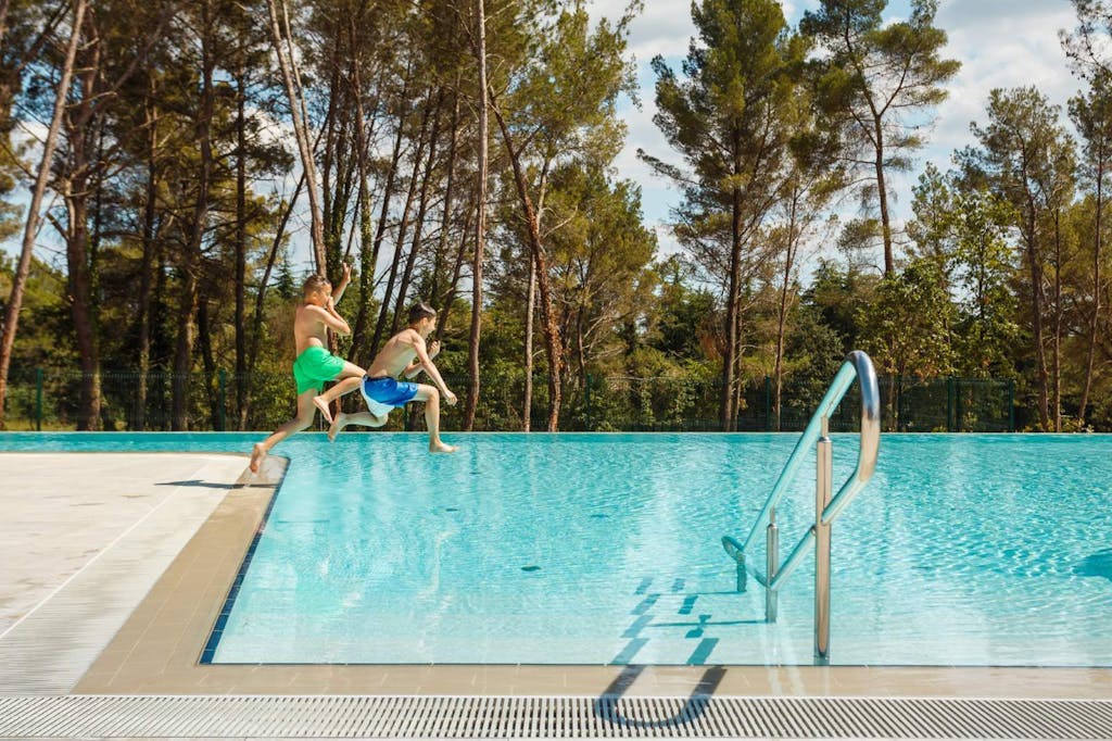 Santa Marina Camping - Prvosvibanjski obiteljski odmor u Family Prestige mobilnoj kućici