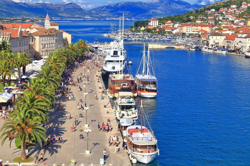 Hotel Rotondo ili Rotondo Annex - 1. svibanj u Trogiru