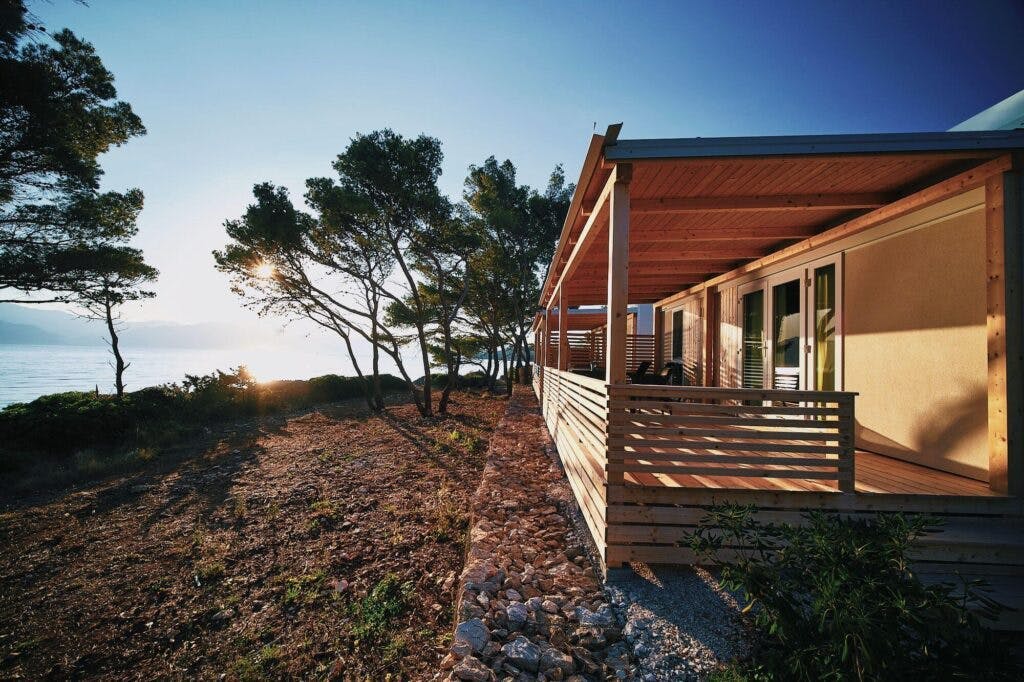 Mobilne kućice Bunja Boutique Camping - Proljeće i 1. svibanj na Braču