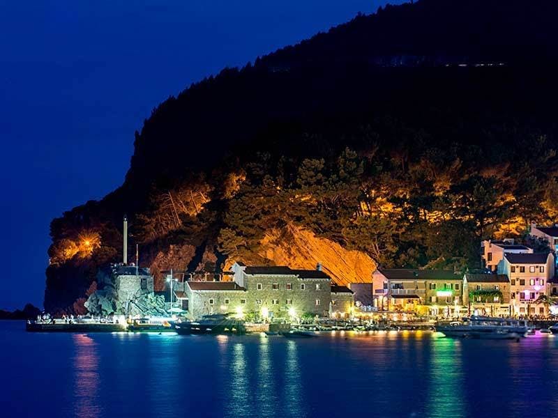 Hotel Rivijera - Početak i kraj ljeta u Petrovcu