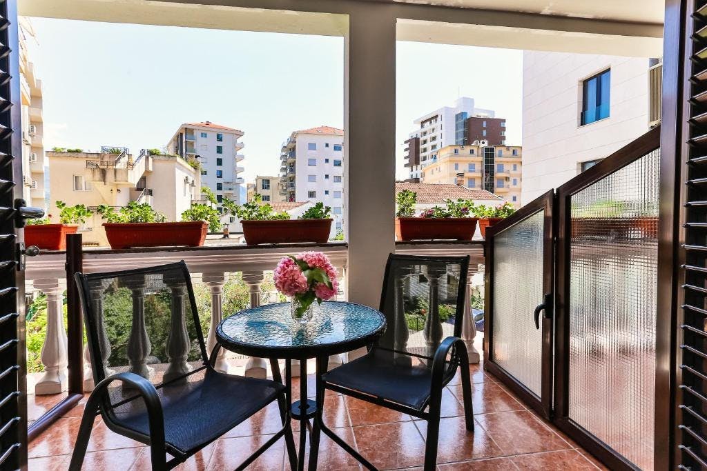 Villa Dvor Kornić - Proljeće i jesen u Budvi