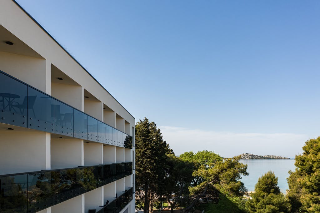 SeeSea Hotel - Odmor u Vodicama