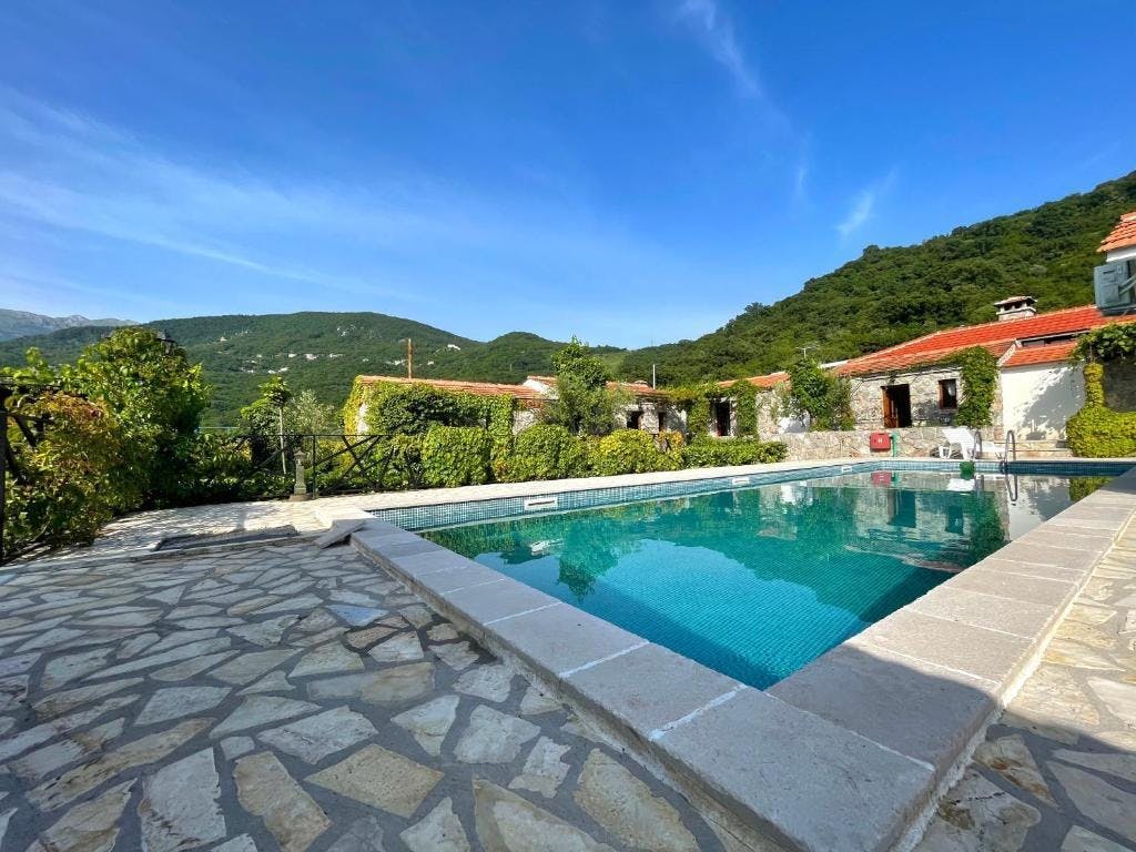 Hotel Opera - Obiteljski odmor na crnogorskoj obali