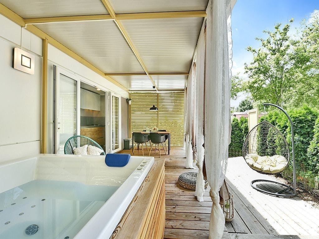 Polidor Camping Park - Last minute odmor u Deluxe mobilnoj kućici s privatnim jacuzzijem