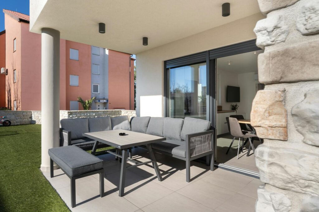 Noelia Pool Residence - Proljeće u apartmanu u Novalji