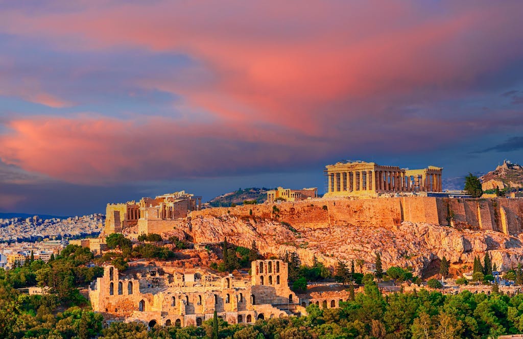 Atena s letom iz Ljubljane