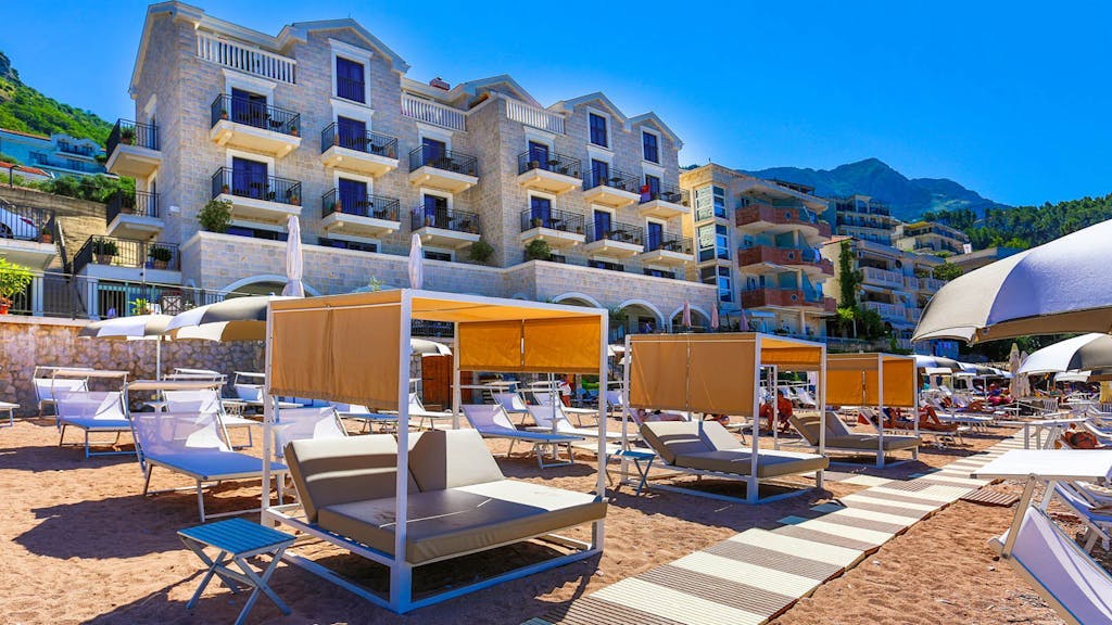 Hotel California by Aycon - First minute početak i kraj ljeta na ekskluzivnoj lokaciji