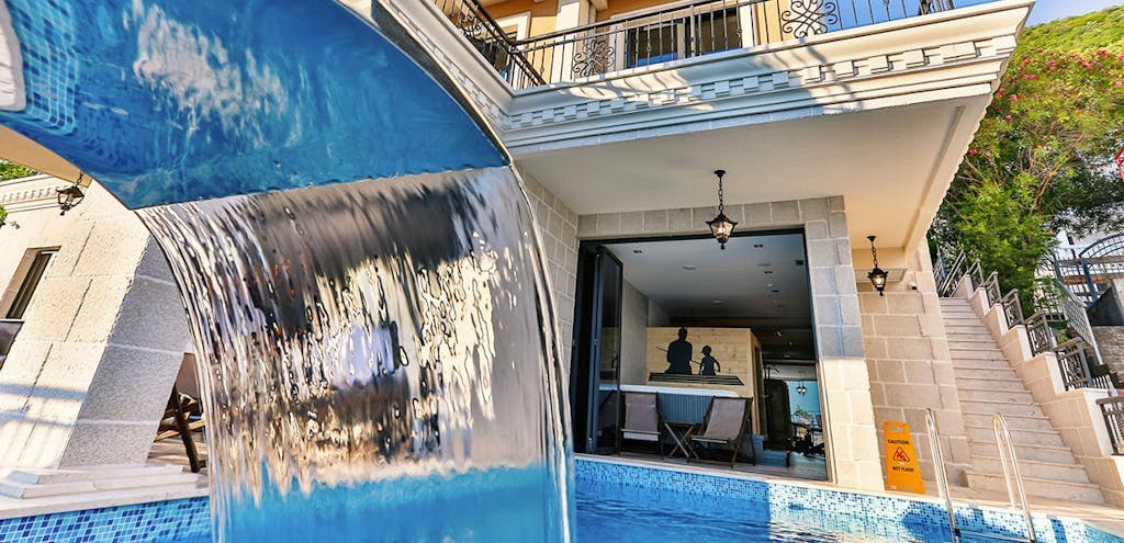 Boutique Hotel Tate by Aycon - First minute obiteljsko ljeto u Budvi