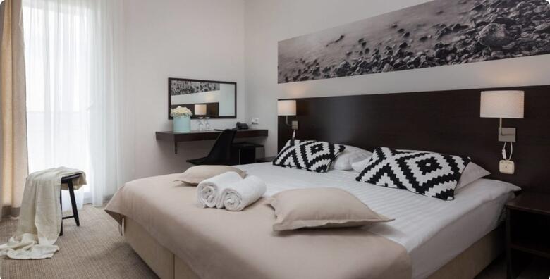 Pred i postsezona u Villi Arausa 4*