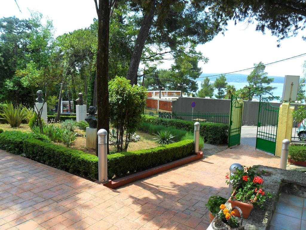 Hotel Vila Ružica - Prvomajski praznici ili aktivni svibanjski vikend u Crikvenici