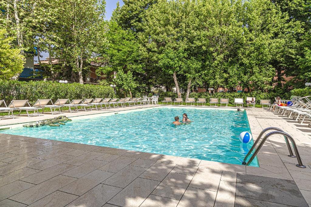Hotel Royal Inn - Savršeni odmor odmah pored plaže u Italiji