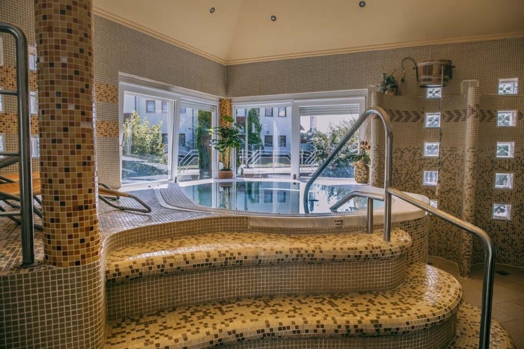 AquaTherm Hotel - Ljetni odmor u Zalakarosu