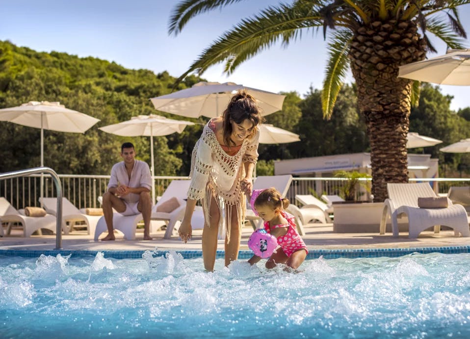 Aminess Vival Port9 Resort - Obiteljski početak ljeta na Korčuli