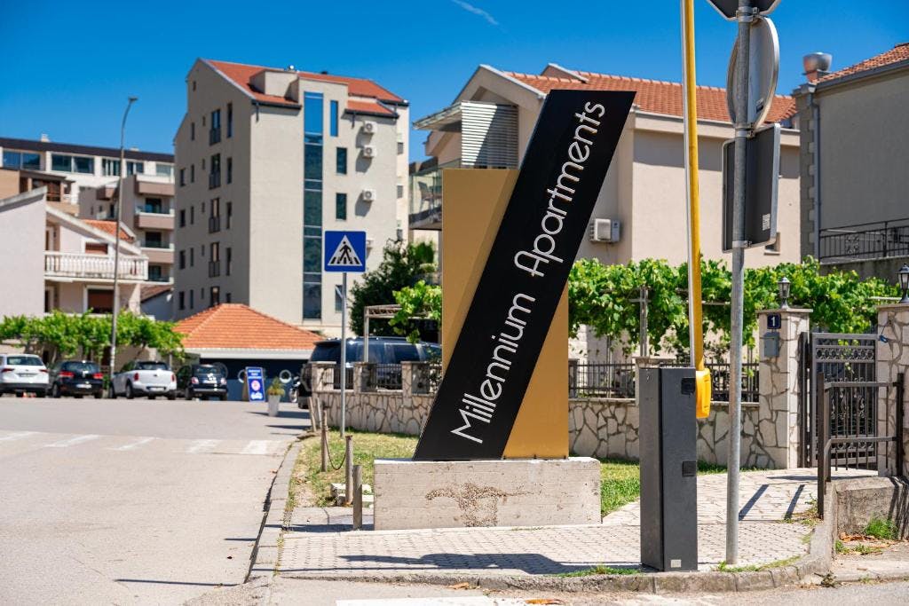 Millennium Apartments by Aycon - Početak i kraj ljeta u Budvi