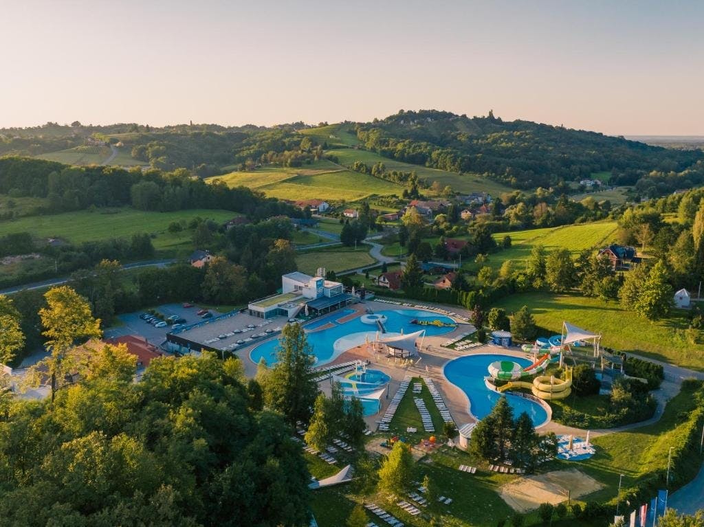 Apartmani Terme Sveti Martin - First minute zabavan ljetni obiteljski wellness odmor